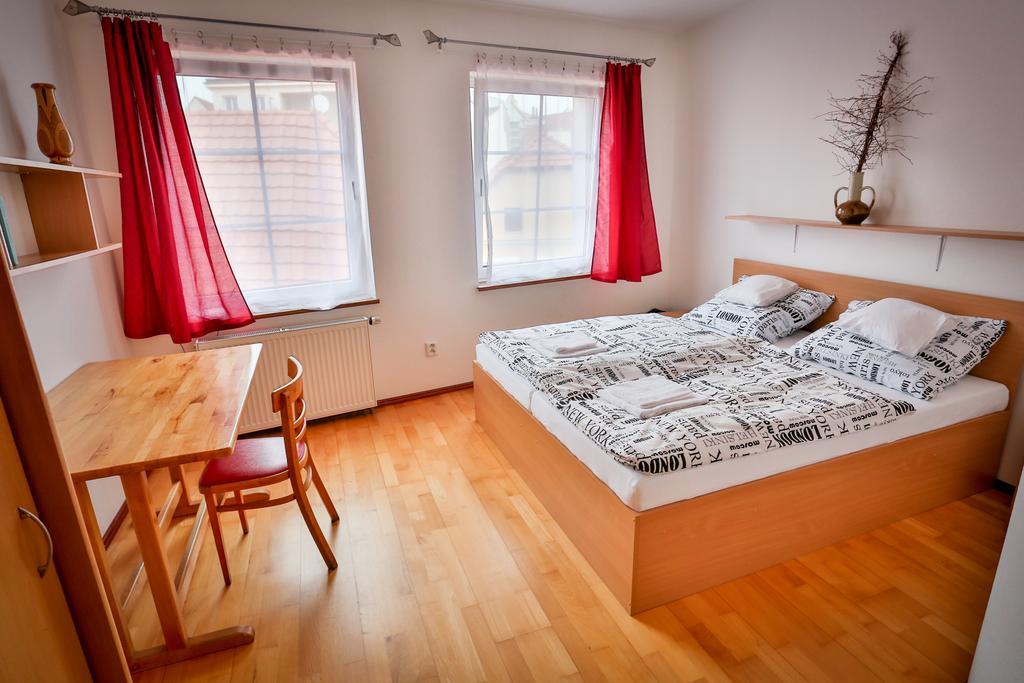 Penzion Hradebni Tábor Exteriör bild
